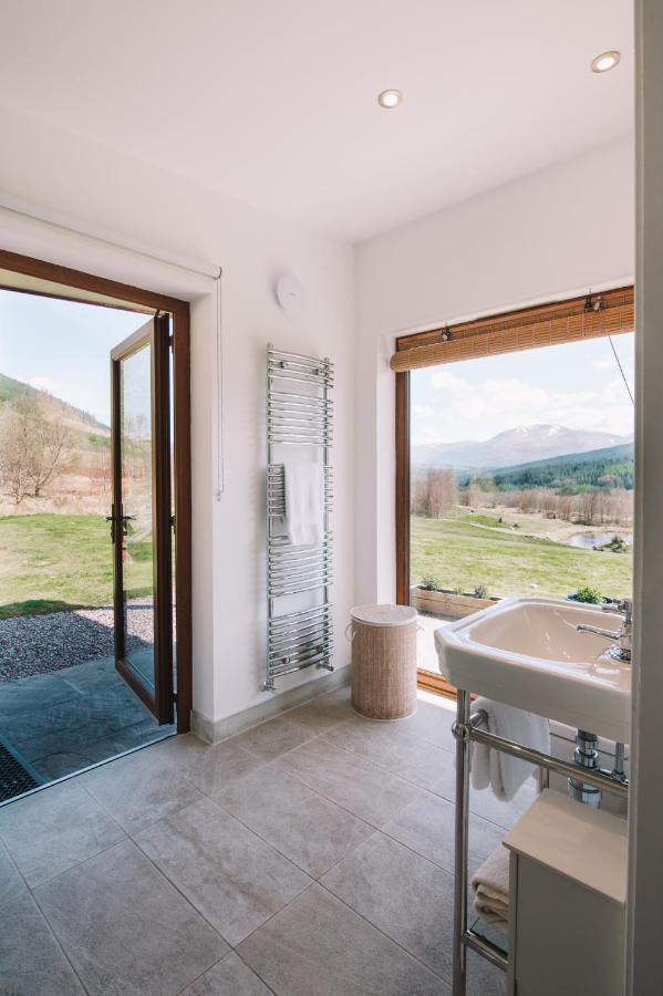 Frances' Sketch Pad With Hot Tub Leilighet Fort William Eksteriør bilde