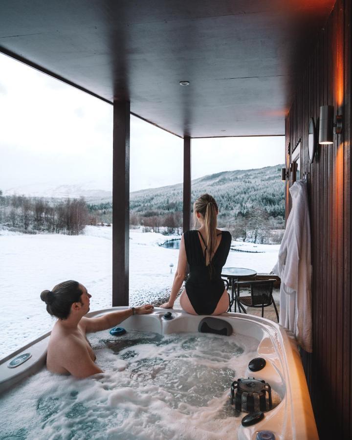 Frances' Sketch Pad With Hot Tub Leilighet Fort William Eksteriør bilde